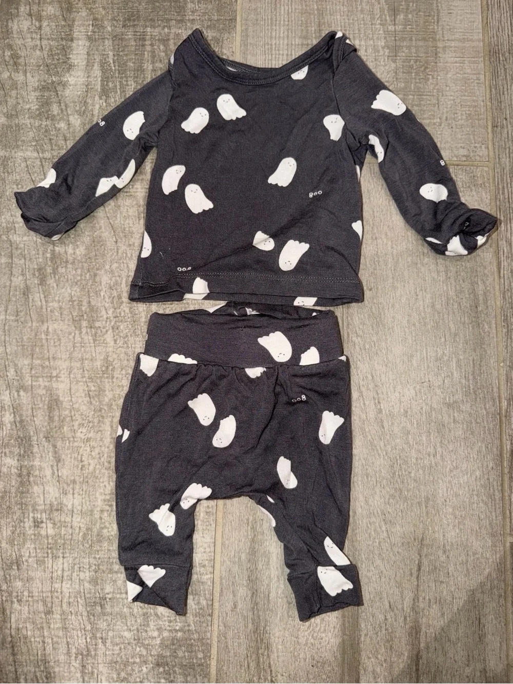 Newborn baby fall/halloween clothing bundle ( 6 total)